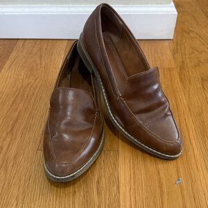 Indigo Road Chestnut Brown Loafers size 8
